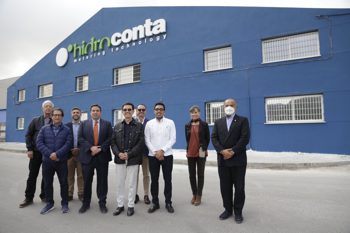 HidrocontaSA's tweet photo. 🏭🟢Esta semana nos ha visitado una delegación de Iberoamérica, organizado por @agendacaf. Un privilegio recibir al Ministro de Agricultura de Colombia @zeanavarro,y representantes de Ecuador, Paraguay, Argentina, Perú y República Dominicana.

Agradecer también a @AgritechMurcia https://t.co/OlVeP34Wpd