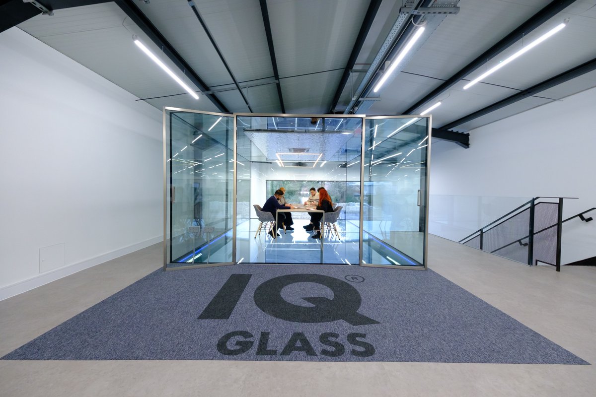 The IQ Glass showroom is the largest #glazingshowroom in the UK, featuring a cantilevered, #floatingglassbox

Read more about the #glassshowroom here >>> iqglassuk.com/showroom/1243/