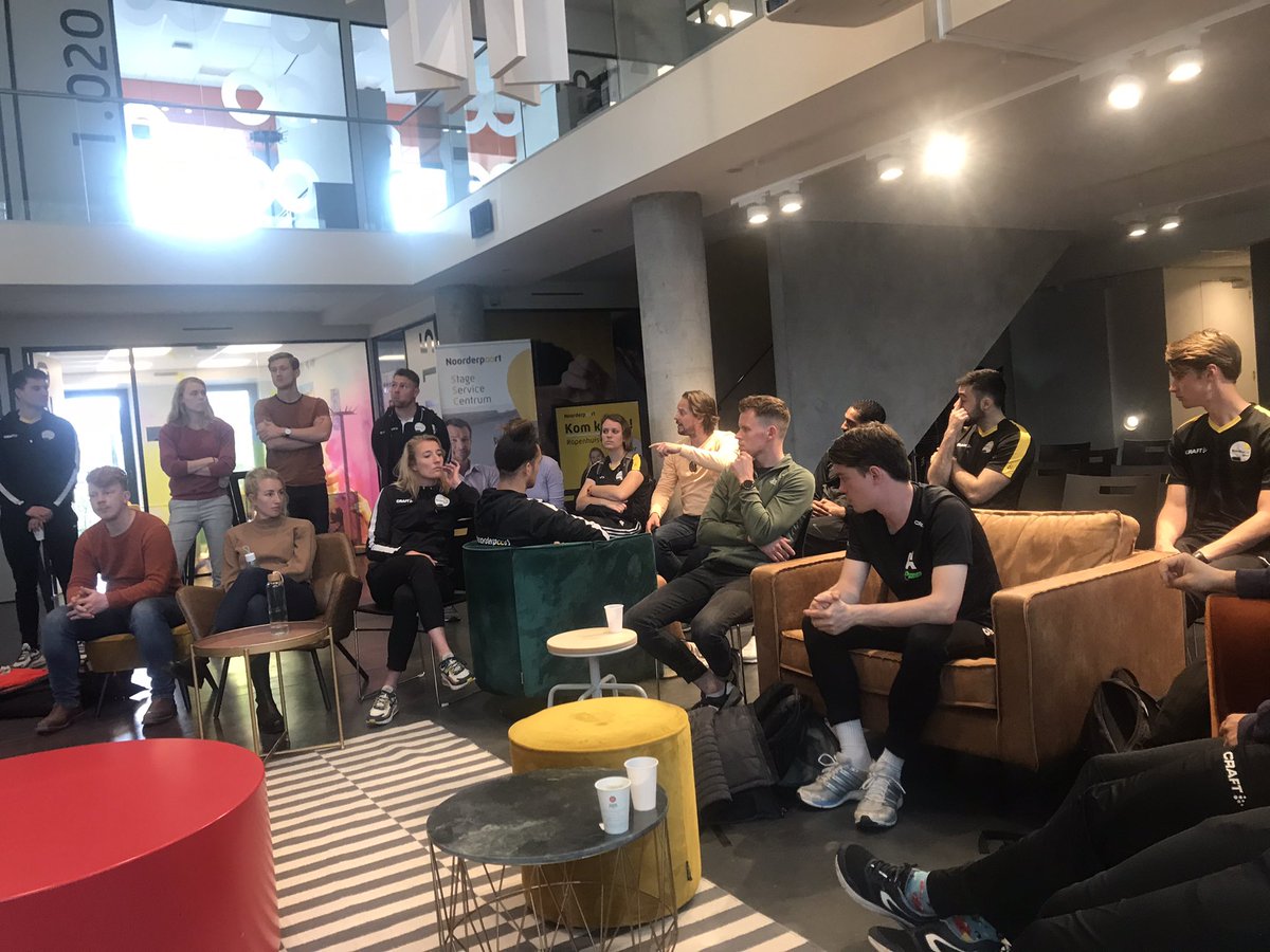Arnoldvancalke1's tweet photo. Vanochtend samen met collega’s @Alfacollege en @Sportstudies gestart in de hotspot @Noorderpoort. Welke kansen biedt de innovatie werkplaats (IWP) onze studenten en docenten? https://t.co/S6jqOnSxh2