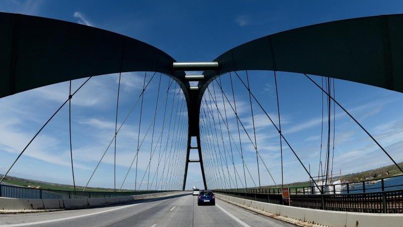 anbindung_fbq's tweet image. Heute Infonachmittag in #Grossenbrode - #DB und #DEGES  stellen Planungsstand im #Meerhuus vor #ceftransport #FBQ #Fehmarnsund - um 16 Uhr geht es los