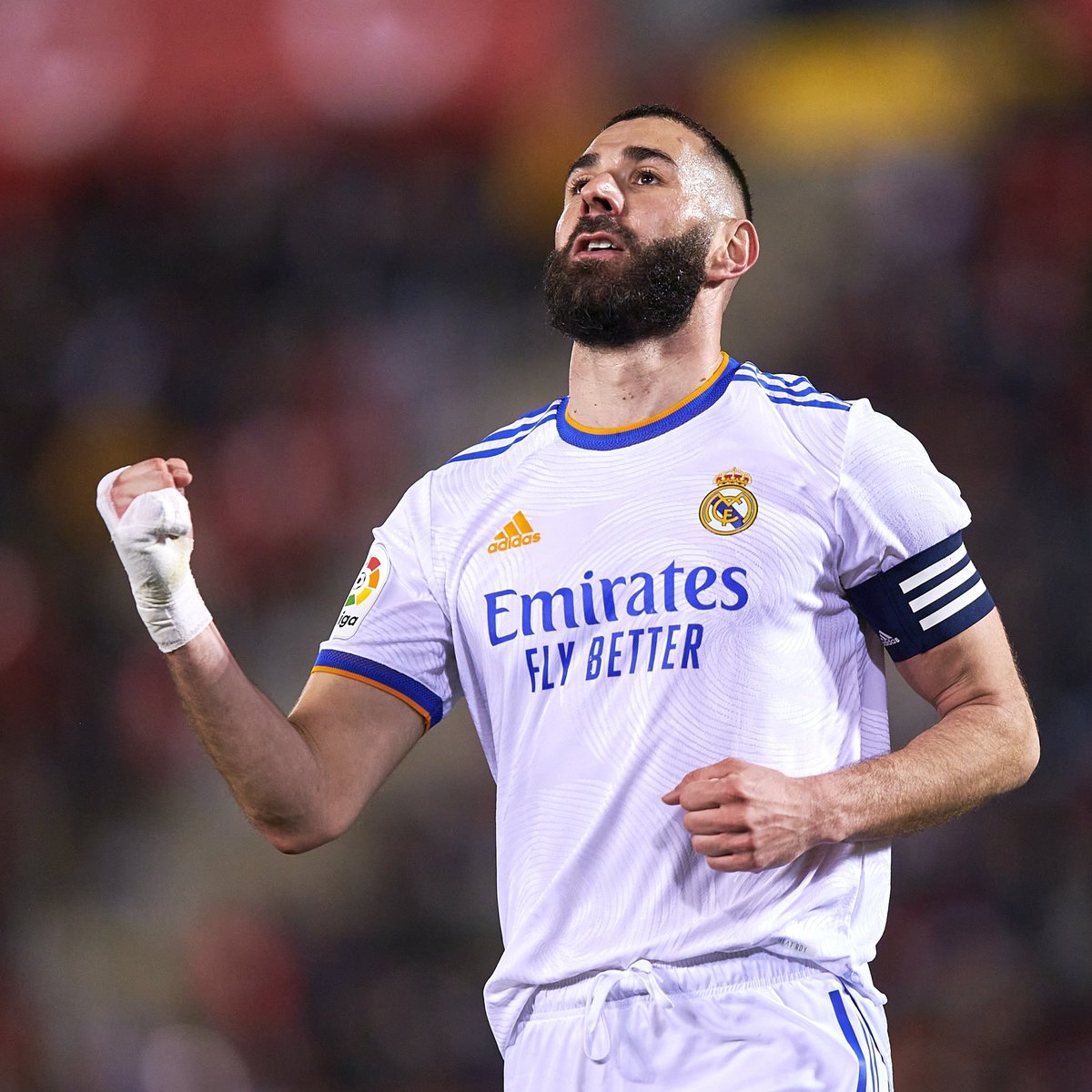 gyaigyimii's tweet photo. Who deserves the Ballon D'or this season? https://t.co/bZCgLiJ62l