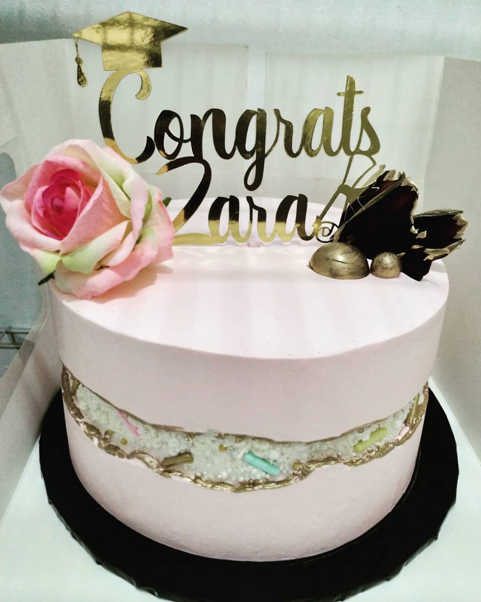 cakefairyng's tweet photo. #cakeculture is really a thing.
There's a cake for every season, another for every reason.
#cakesinAbuja
#cakesinPHC https://t.co/mrVpw63FGB