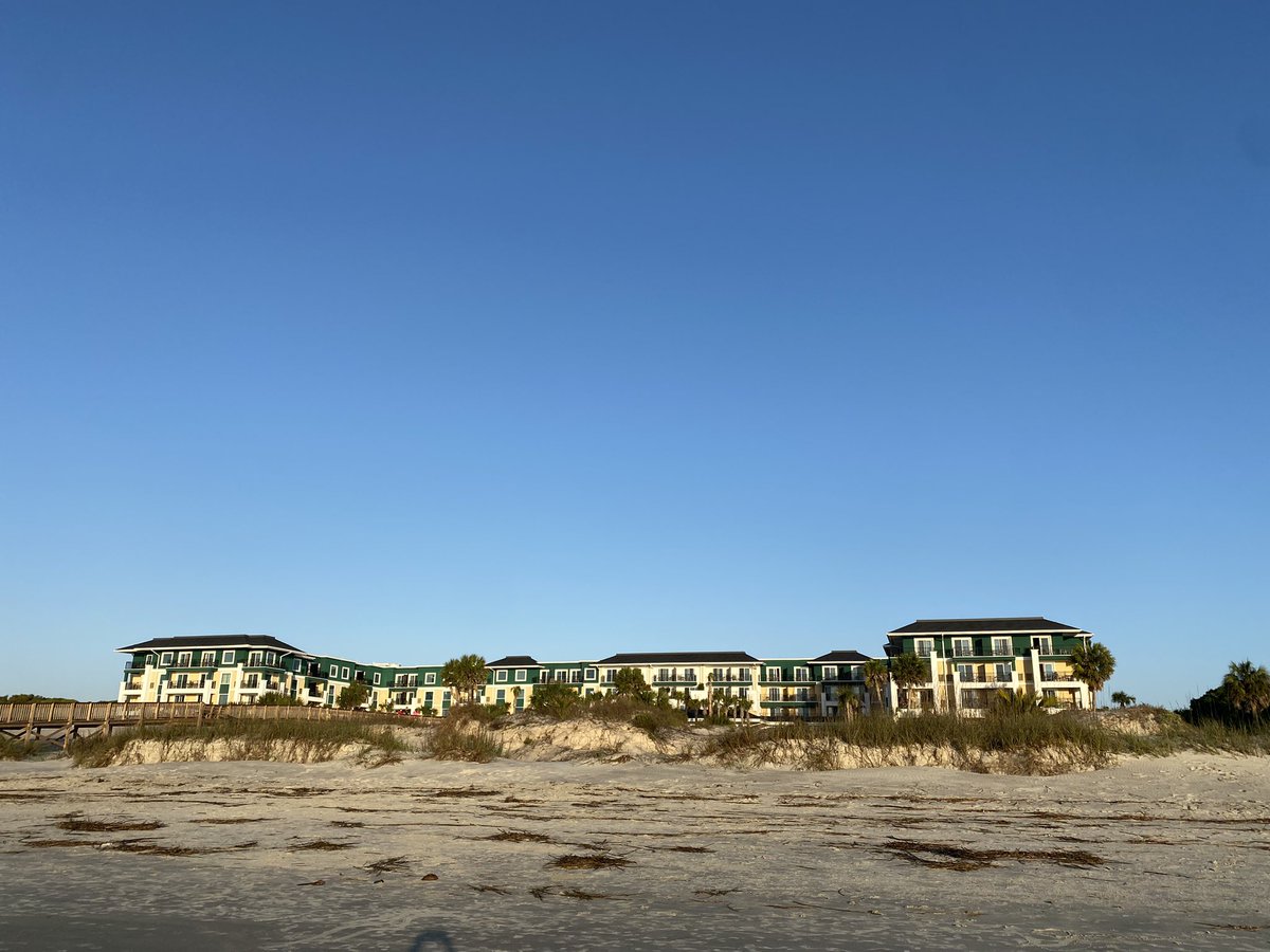shedonnagrier's tweet photo. It was so beautiful in Jekyll Island for our Georgia Realtor Summit. #thatswhoweare #DynamicDekalbRealtors #ExitVisionRealty https://t.co/AEQ1Wj4rd9
