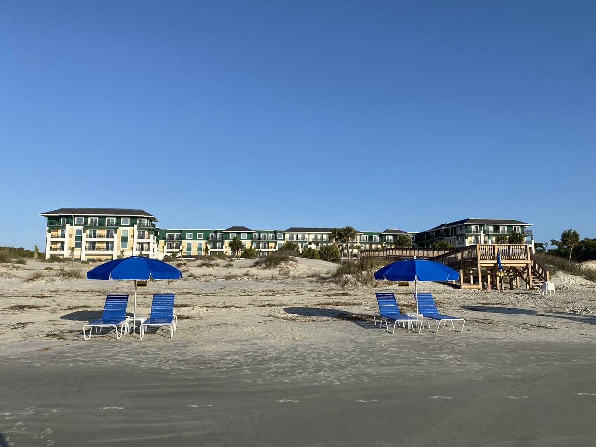 shedonnagrier's tweet photo. It was so beautiful in Jekyll Island for our Georgia Realtor Summit. #thatswhoweare #DynamicDekalbRealtors #ExitVisionRealty https://t.co/AEQ1Wj4rd9