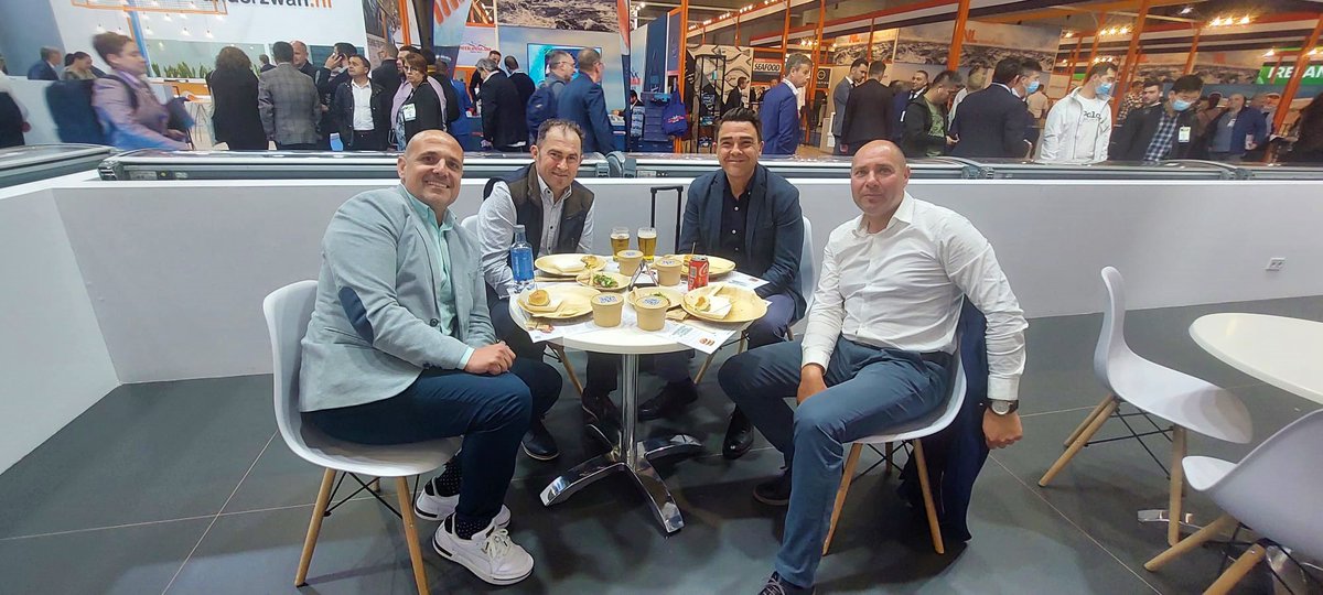 KrustaGroupSAU's tweet photo. Muchas gracias por el apoyo y por compartir vuestros planes de negocio y perspectivas sobre el sector con nosotros.

En Krustagroup ofrecemos acompañamiento integral en todas las fases de la comercialización del producto.  

📍Hall 3, stand 3G601 de #FiraBarcelona

#SEG22 #B2B https://t.co/prJaBZknqL
