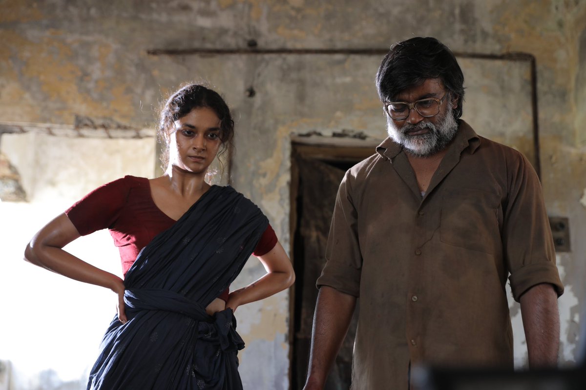 shalini_Twetz's tweet photo. .@selvaraghavan &amp; @KeerthyOfficial
From #SaaniKaayidham.

A Revenge action drama.. 

A @ArunMatheswaran flim.. 

#SaaniKaayidhamOnPrime May 6th . https://t.co/tvSzXxetEh