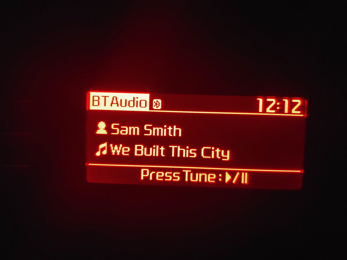 whimsicalpixels's tweet photo. It's 12:12 AM and I think my spotify is drunk
@samsmith https://t.co/ZQmzaUbyTK