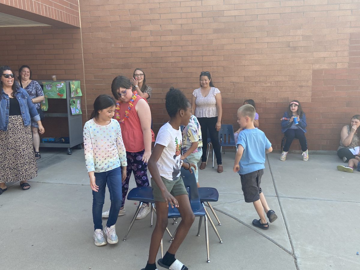 Garden Lakes hosted a family night, “WILD ABOUT YOU” to celebrate and thank our parents and community members for standing with us through these last two years.