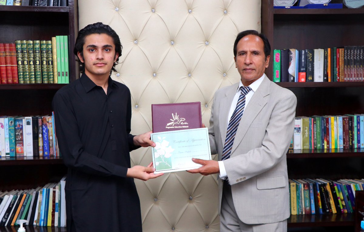 penpk's tweet photo. #ProgressiveEducationNetwork has a tradition to acknowledge the community services in #PEN Adopted Govt #schools. Today CEO Dr Muhammad Najeeb Khan awarded the certificates to Mr Eshan &amp; Mr Zuhair as both donated 100 Uniforms to the deserving #students of CDGPS Bhabra #Lahore https://t.co/yDpr91j0p5