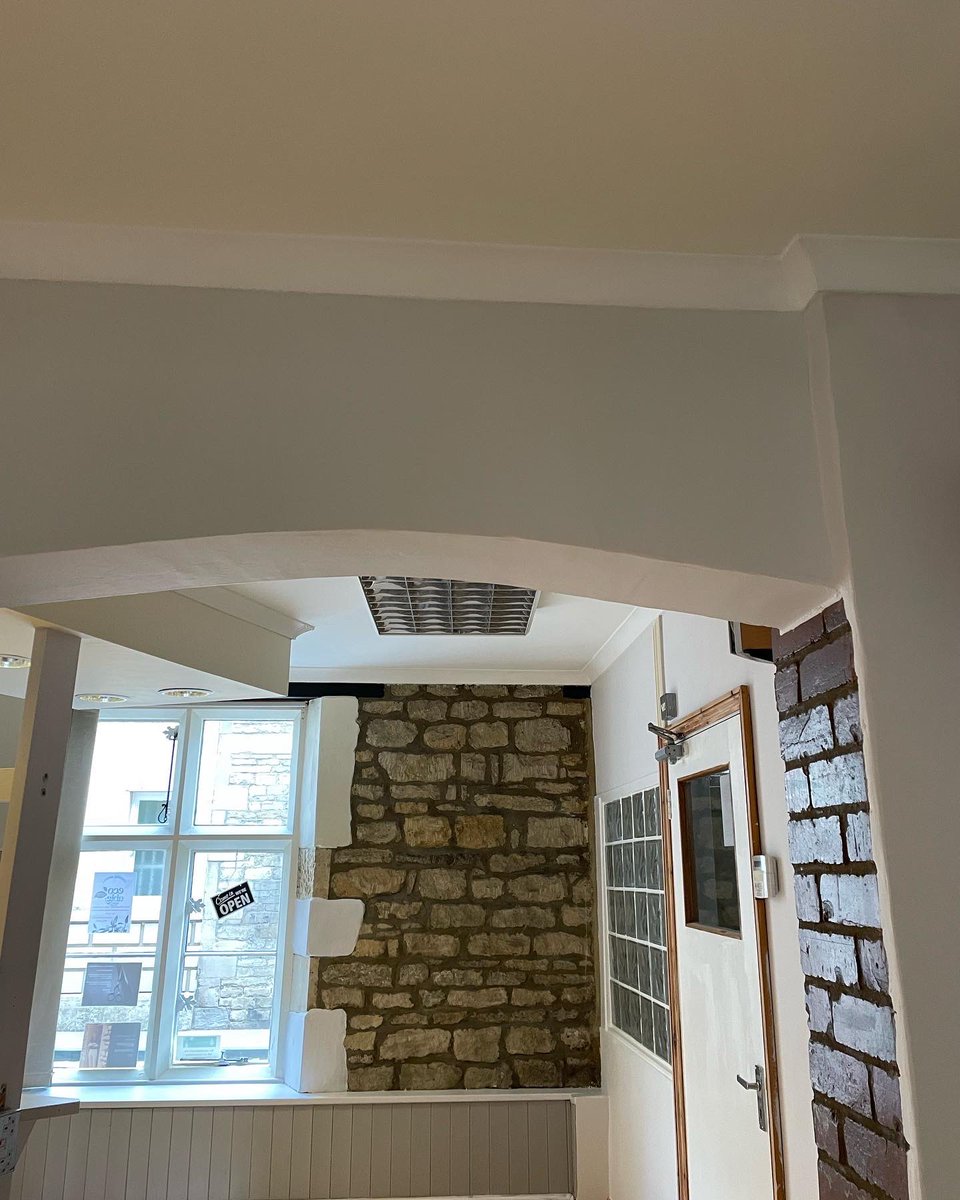 AbleEco's tweet photo. Shopdate! We have paint on the walls now as well as the woodwork! Swipe across for some of the before pics. The shop is looking beautiful 🌱
#newshop #cirencestershop #cirencestershopping #cirencester #cirencesterlife #cirencesterbusiness #ecoshop #ecoshopping #ecoable #ecoliving https://t.co/TFNGbBEMQQ