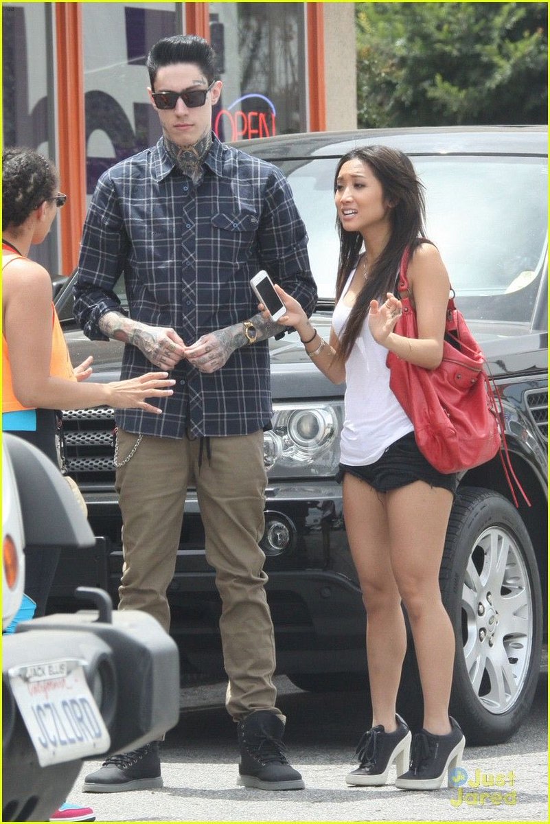 RealPattyWap's tweet photo. They were the Kim Kardashian and Pete Davidson of my time - but also the Kourtney and Travis and somehow the MGK and Megan Fox as well. https://t.co/Xvu3THpK2Q