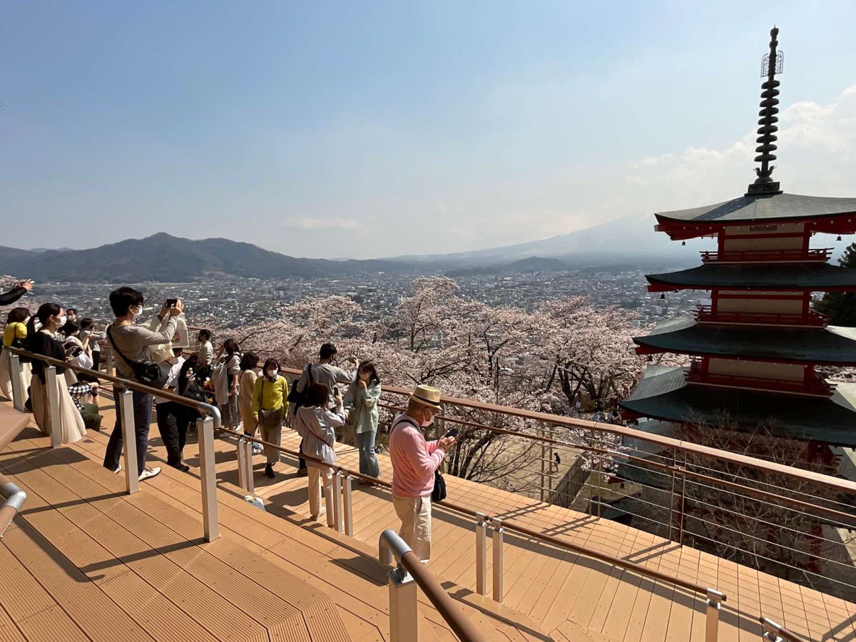 洗える授乳クッション付き バッグdeクーファン エトワール バッグ 愛知県 ふるさと カバン ベビーグッズ お礼の品 返礼 支援 育児 出産準備 赤ちゃん 鞄 納税 授乳クッション 支援品 名古屋 返礼品 ベビー用品 愛知 ベビー 名古屋市 かばん ピンク