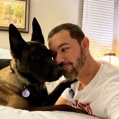 SRTbobby's tweet photo. #NewProfilePic is this how Twitter works? Might start using it now. #ThanksElon https://t.co/uYE3MQxHXJ