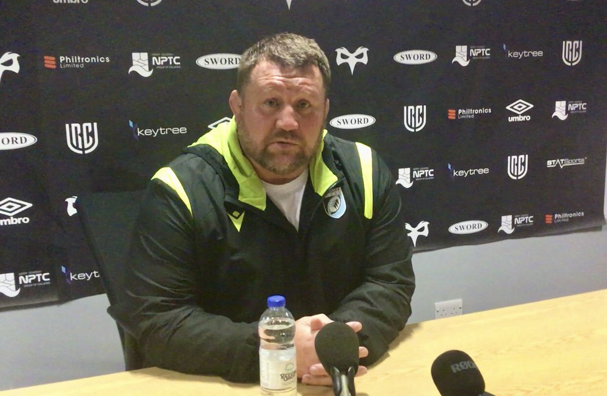 David Dai Young (@daiyoungrugby) on Twitter photo 