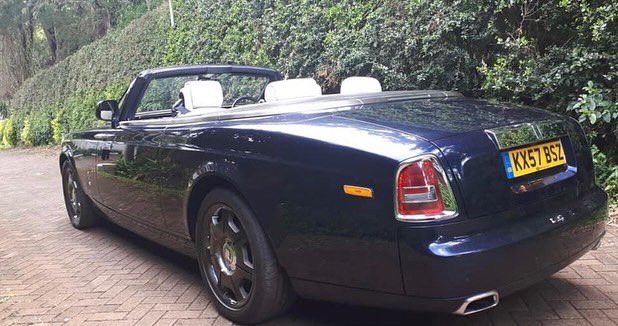 MoranPride's tweet photo. Enjoy a luxe experience this end month.
🥂Weddings
🥂Birthday parties
🥂Anniversaries &amp; honeymoons
🥂Corporate events
🥂Celebrity transfer
☎️0733804504☎️
#mplconcierge #conciergeservices #limotransfers #limosforhire #limousineskenya #mashirima #jayden #BlackOwnedBusiness https://t.co/JOOG7gCG20