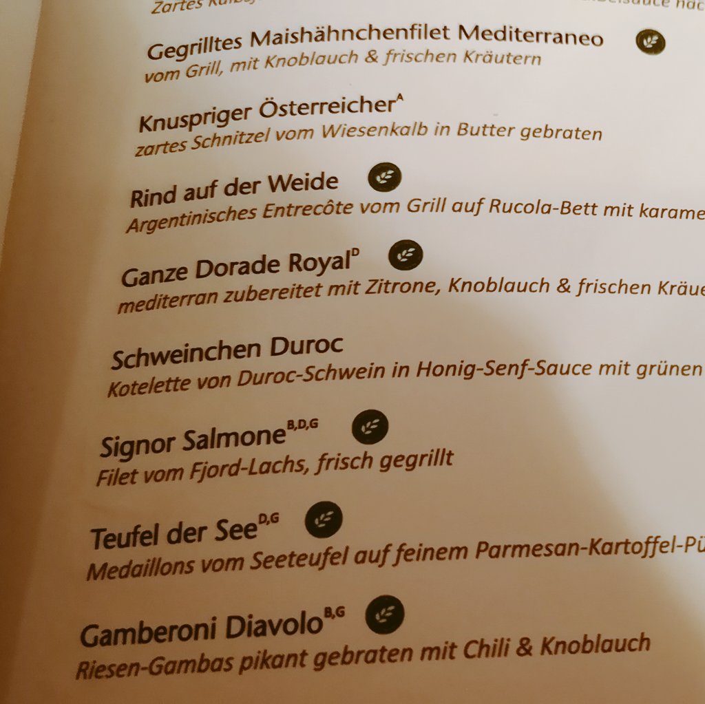 Glutons1's tweet photo. Pourquoi en France on a jamais ça, et en rentrant dans le premier restaurant Berlinois venu, je trouve des petits logos épi barrés !
C'est quand même plus simple !
S'il vous plaît les restaurateurs français, ça demande pas grand chose! 🙏
#sansgluten https://t.co/oDOuJPXUwP