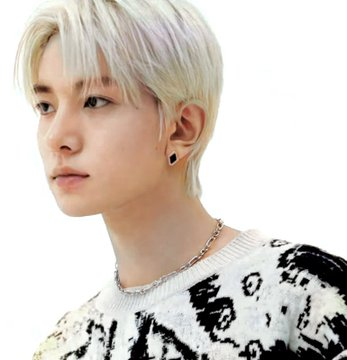 aceung_'s tweet photo. This pic of Heeseung has something on it, I can't take my eyes off these pics https://t.co/4BLVp5NNgT