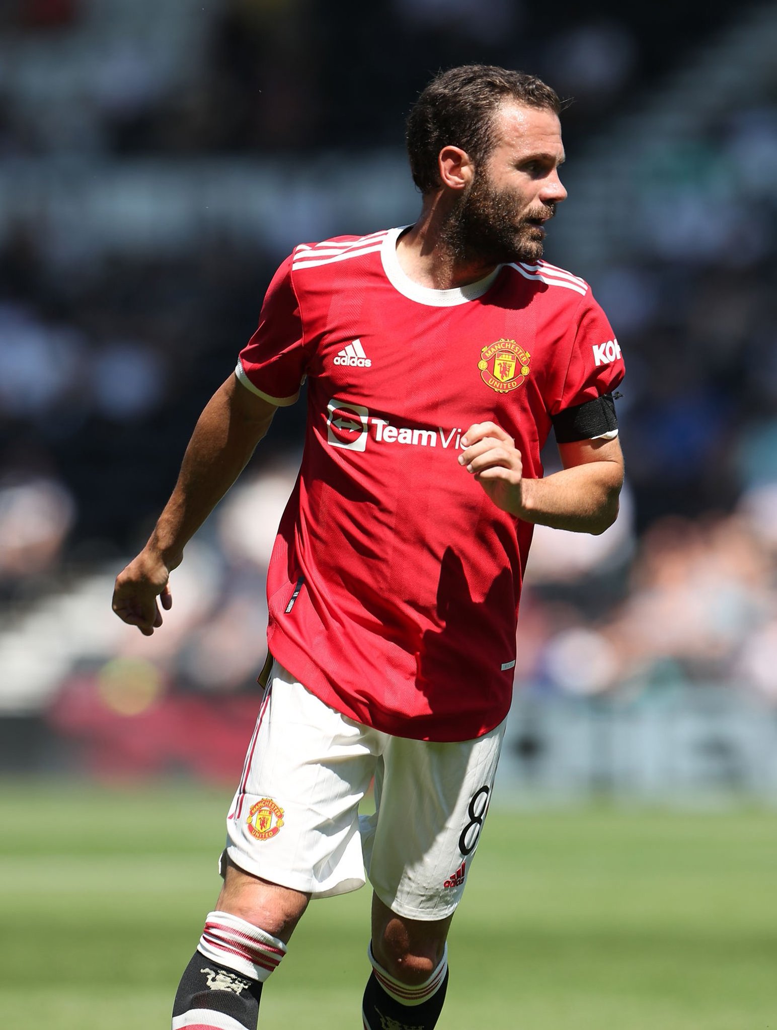  Happy birthday to Juan Mata, who turns 34 today.  