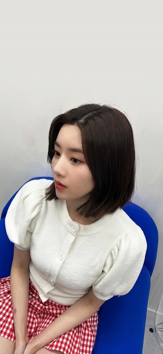 izonescreens's tweet photo. eunbi lockscreens ✧ eunbi instagram update

#권은비 #EUNBI #アイズワン #아이즈원 #IZONE https://t.co/6uxzm1DPAG