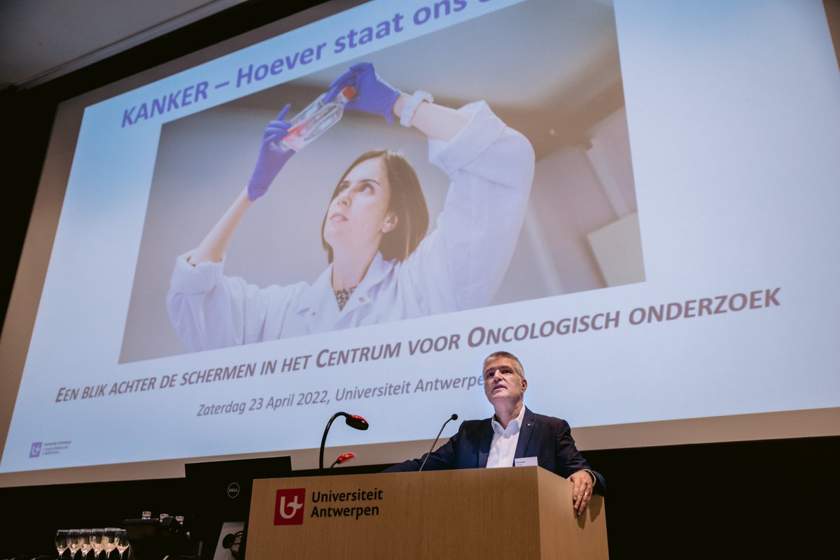 Op 23 april vond ons symposium ‘Kanker: Hoever staat ons onderzoek?’ plaats. Met zo’n 170 geïnteresseerden, kunnen we stellen dat het symposium een succes was! We hopen om meer events te organiseren in de toekomst, om ons kankeronderzoek en de impact ervan in de kijker te zetten!