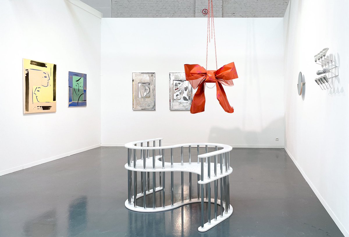 office_impart's tweet photo. โญ๏ธ We are extremely excited that @artbrussels starts today!! โญ๏ธ
๐ฏ OPENING TODAY! 28.4.22
Art Brussels 38th edition with #hannahsophiedunkelberg #benjaminbernt #lenamarieemrich #victoriapidust https://t.co/hNDqOT2b9q