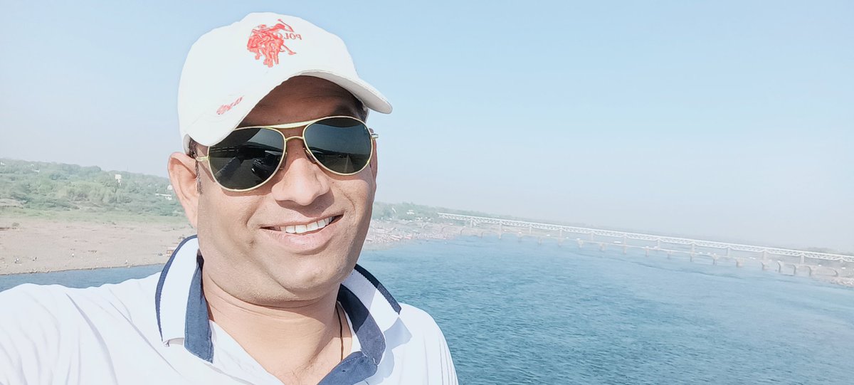 #राजस्थान के सरकारी कर्मचारियों को #पुरानी_पेंशन स्कीम की ढेरों बधाइयाँ। भविष्य सुरक्षित है, अब जम के काम कीजिए। 
अपने एमपी वालों को भी बधाई। मंदिर-मस्जिद करते रहिए, #पेंशन वगैरह की आपको क्या ज़रूरत
#पुरानी_पेंशन_बहाल_करो
<a href="/jthakur71/">Jthakur71@gmail.com</a> <a href="/sumits7633/">Sumit A.Sharma सुमित शर्मा</a> <a href="/KuldeepKacher/">KULDEEP KUMAR KACHER</a> <a href="/vijaykbandhu/">Vijay Kumar Bandhu</a>