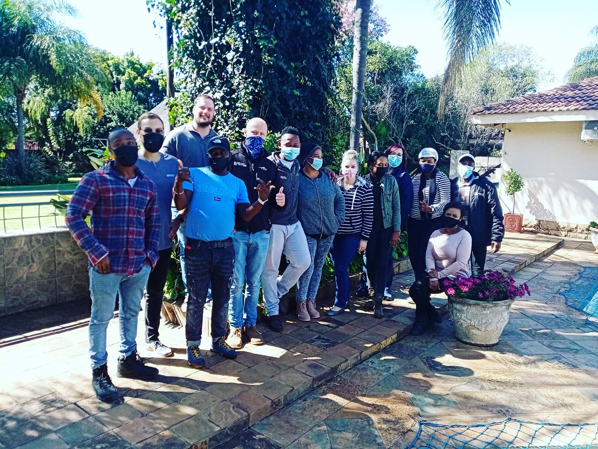 lifemedems's tweet photo. Congratulations to our newest First Aiders that completed their course.

Learning life saving skills with the experts!

Contact us today to find out more about our courses. Tel:012 330 9458 or email us at training@lifemed911.co.za

https://t.co/a1IGajL4Ui

#CPRSavesLives https://t.co/KtHPwk4RH8