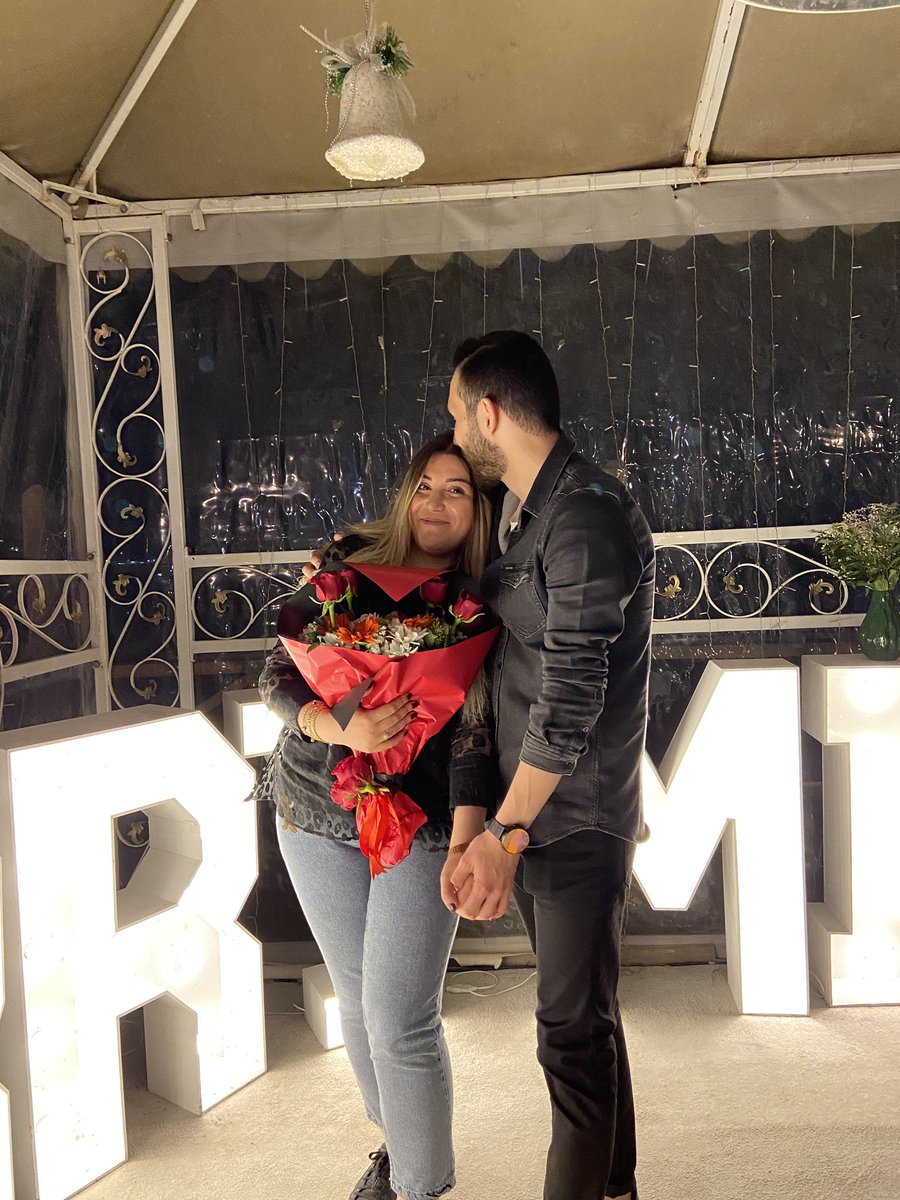 TugbaTrl's tweet photo. Evet dedim arkadaşlar 💍🤍 https://t.co/FP4Vw2y9w3