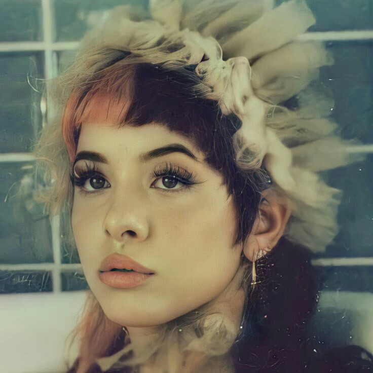 Happy birthday to my birthday  twin, my baby melanie martinez <33 i love you forever 