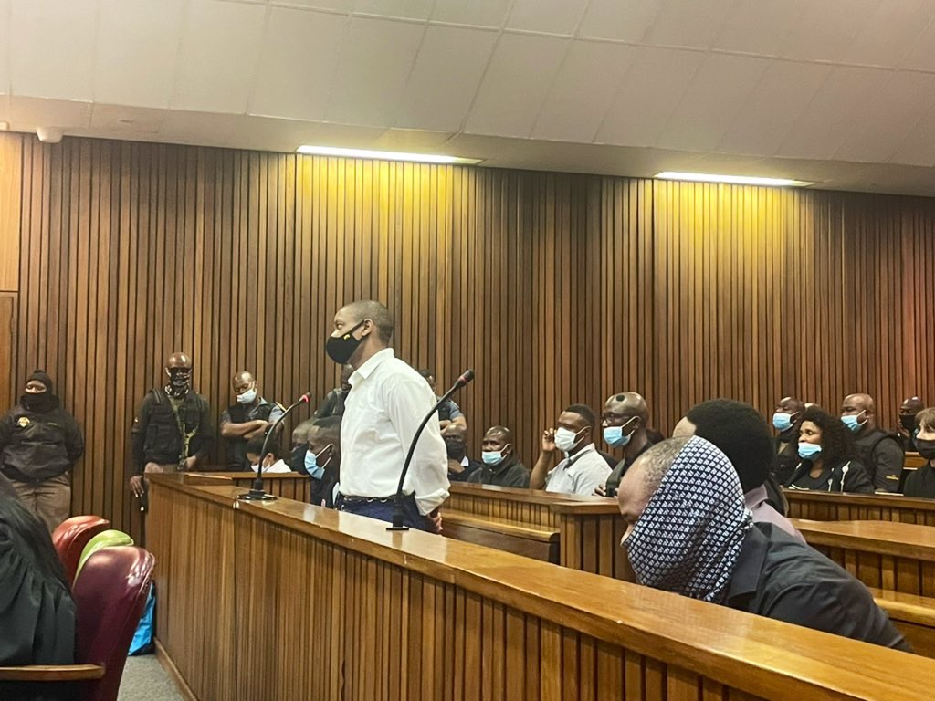 Sli_Masikane's tweet photo. #SenzoMeyiwa It's alleged that accused number 3 Mthobisi Mncube, is the intruder who entered Kelly Khumalo's mother's home armed with a gun and wearing a hat. But cross examination revealed that DNA found on the hat belongs to a woman. 

#eNCA https://t.co/uVZKVA3du6