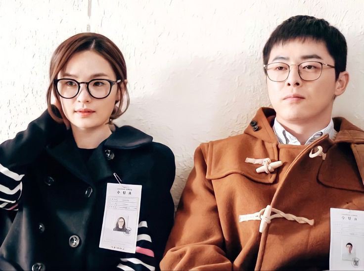 iksongsau's tweet photo. [my universe is you]

— iksong filo socmed au!

they are best friends. always have been. i love you’s are often said, dates are pretty normal; but thats all there is to it… right?

best friends lang sila, or thats what they both say to themselves anyway. https://t.co/x66VwbbScV