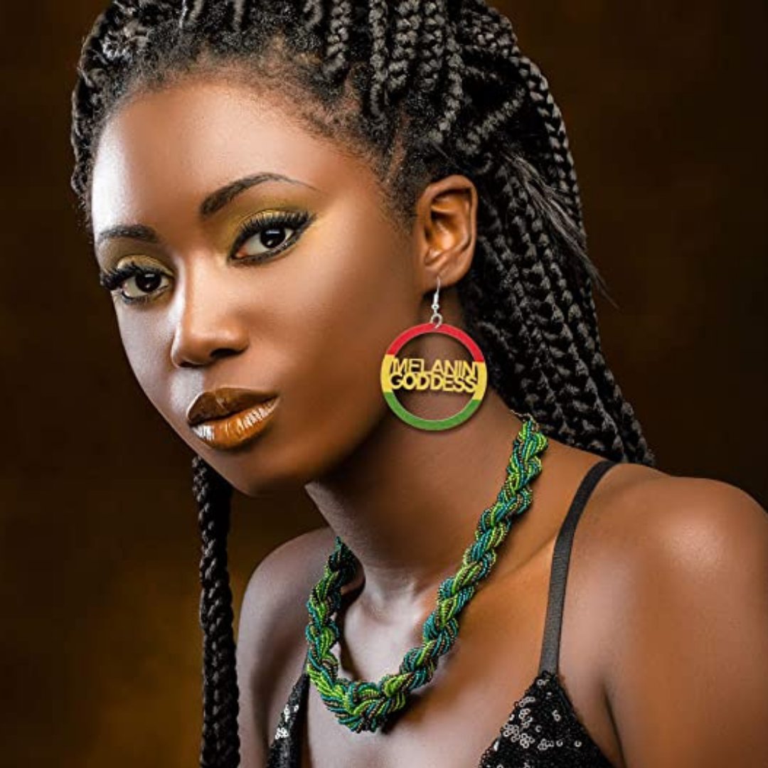 ASmarket2020's tweet photo. Catch some African style and get yourself a pair of our wooden earrings handmade by African women from Ghana. They make great gifts too. 

 #woodenearrings #africanstyle #africangirl #africanbeads #africanfashion #africanfashionista #africanwear #Afrikwave https://t.co/afnVfpN0sN