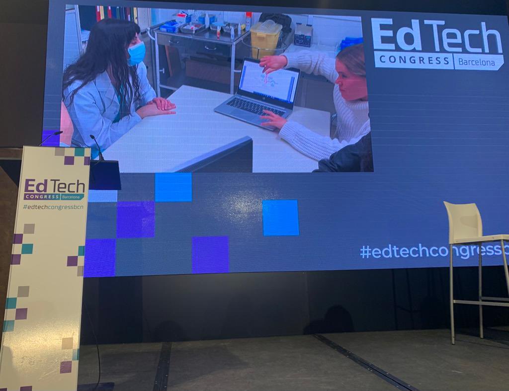 ddelgado1971's tweet image. Ayer compartiendo proyectos de nuestros alumnos  @SekCatalunya @institucionsek en #EdTechCongress
 #edtechcongressbcn Gran jornada con @MarcPrensky y otros centros educativos  sobre #empotech #desingforchange Aquí tenéis el vídeo de nuestros alumnos: youtu.be/9usLPzCfTLk