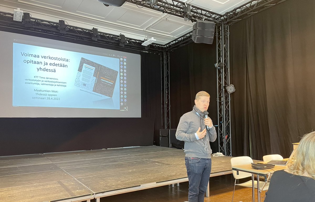 Loistava @TimoJarvensivu kannustaa <a href="/MaakunnatOppien/">Maakuntien liitot yhdessä oppien</a>: Etene verkostossa suhde edellä, toisiin luottaen ja yhdessä tehden