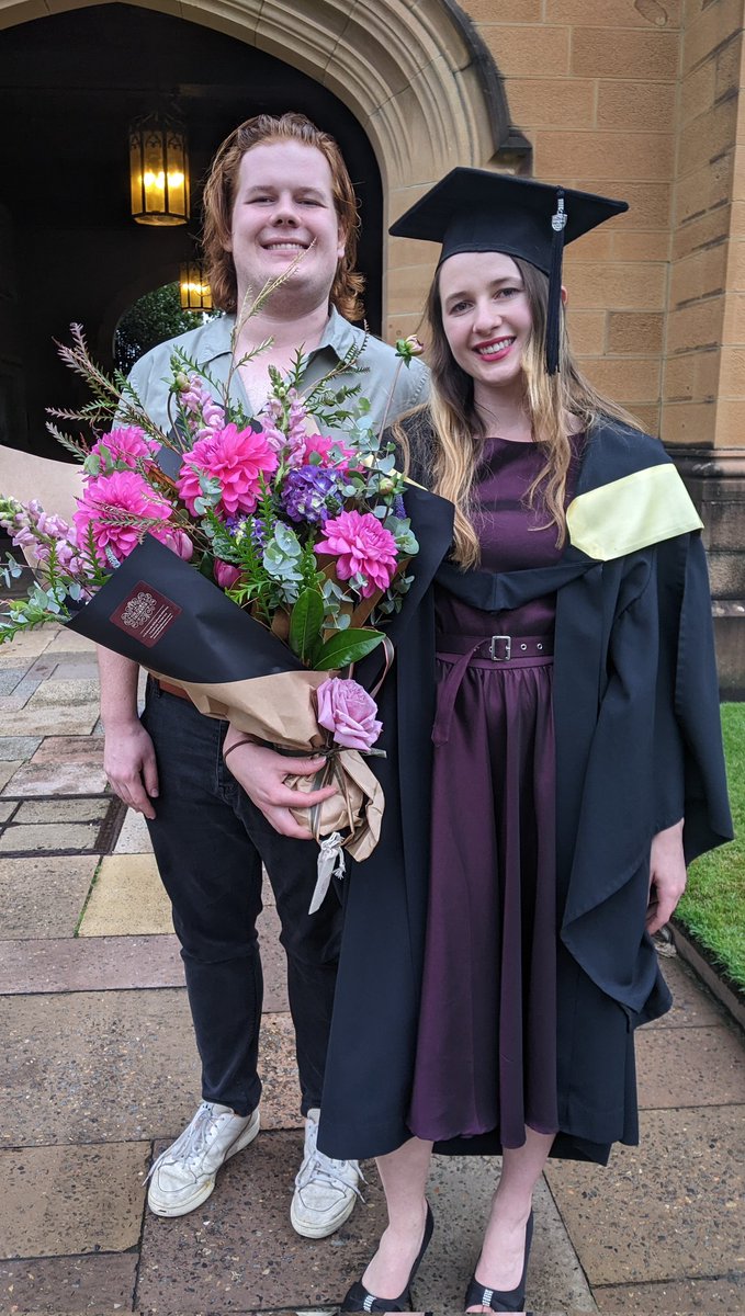 gorgeous gremlin tweet media