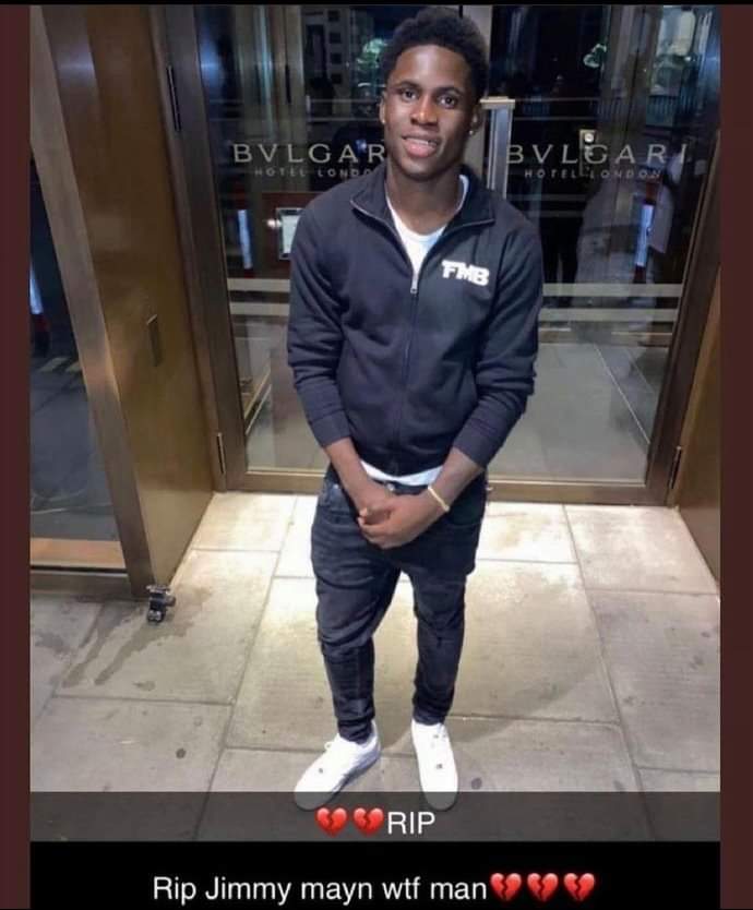 marie_kate2's tweet photo. Remembering this young man a year on. He passed away after rescuing a woman who planned to jump off London Bridge a year ago today. https://t.co/2XX4CeTylg