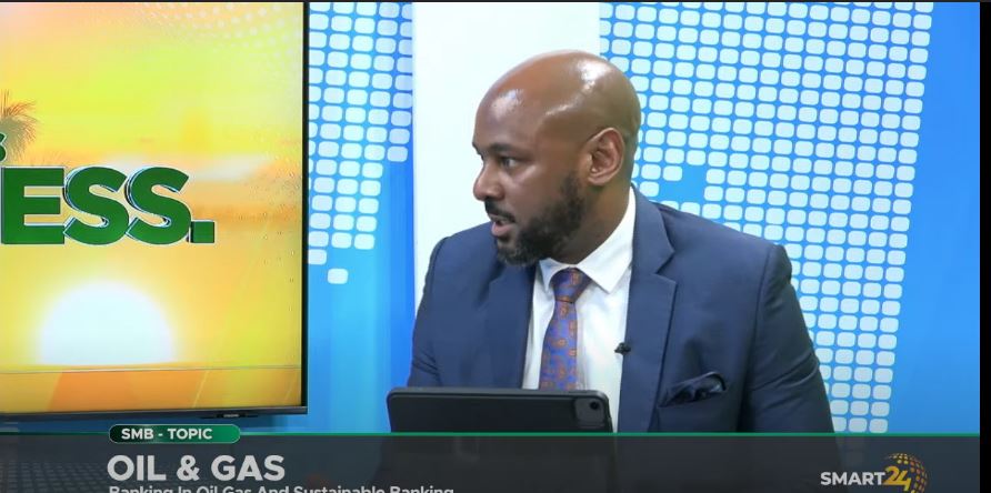 Centenary Bank (@centenarybank) on Twitter photo This morning Mr. Benoni Okwenje, our General Manager Financial Markets was hosted by <a href="/RKabanyoro/">Ritah Kabanyoro</a> on @smart24tv to discuss our role in the oil and gas sector and sustainable banking.
In case you missed it, watch it here;
youtube.com/watch?v=zBQHrl… This morning Mr. Benoni Okwenje, our General Manager Financial Markets was hosted by <a href="/RKabanyoro/">Ritah Kabanyoro</a> on @smart24tv to discuss our role in the oil and gas sector and sustainable banking.
In case you missed it, watch it here;
youtube.com/watch?v=zBQHrl…