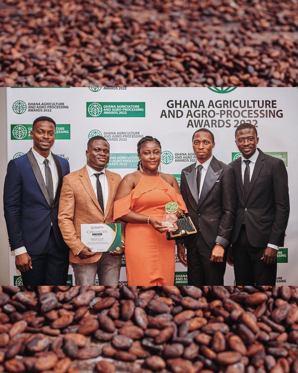 We did it 🎉
We were awarded as Organic Chocolate Brand of the Year at this year's Ghana Agriculture Awards! 🏆 Yeahhhh!!! We couldn't be happier! This is just the beginning #chocolaterevolution