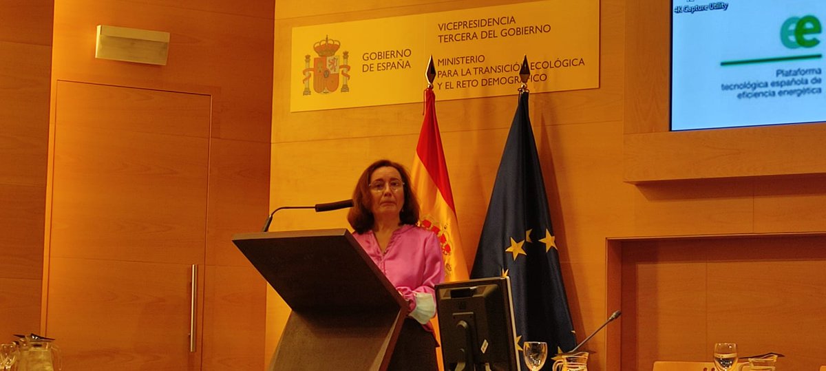 Empieza la jornada "Next Generation: Tecnologías eficientes y servicios energéticos" organizado por <a href="/PTE_ee/">PTE-ee</a> y <a href="/ANESEASOCIACION/">ANESE</a>.

Joaquim Meléndez presentará "Métodos basados en datos para proporcionar servicios energéticos mejorados". 

<a href="/Xre4S/">XRE4S</a> #FEDERrecerca