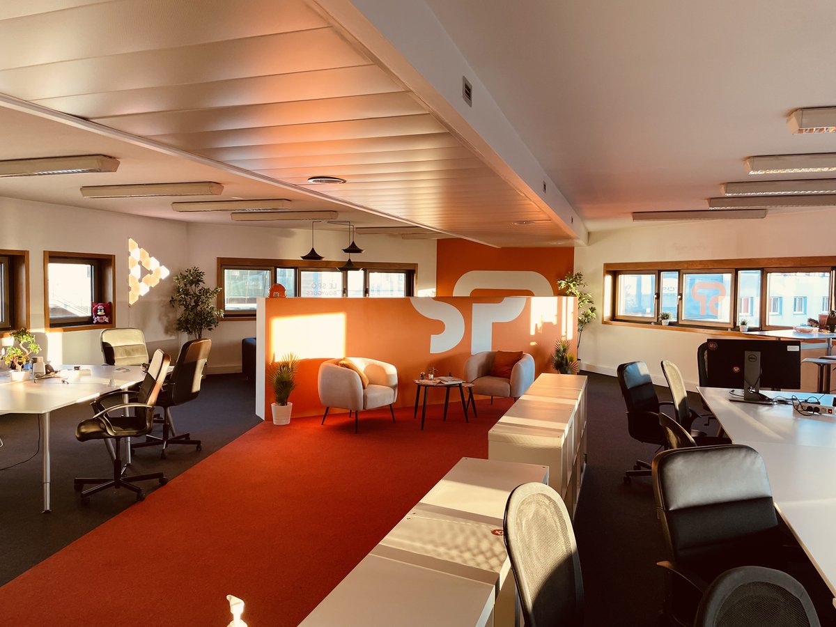 Cette semaine prend fin l'aventure du Spot Bouygues 🏁, le laboratoire d'innovation de <a href="/GroupeBouygues/">Groupe Bouygues</a> sur le campus de <a href="/Epitech/">Epitech</a>/<a href="/Epita/">EPITA</a>.

C'est une grande fierté pour moi 💪 d'avoir piloté cette aventure pendant 8 ans.