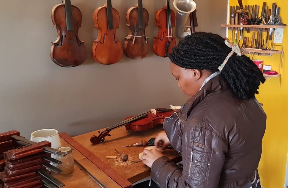 Svencino II 7/8 violin almost ready to be loved and played in Bloemfontein
#Bloemfontein #violin #Svencino #proudlysouthafrican