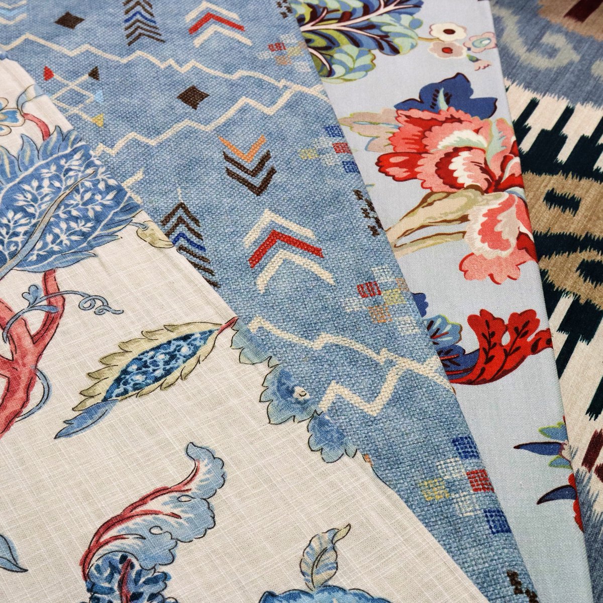 STLEGERANDVINEY's tweet photo. The new Precious Cargo Collection - An exquisite collection of statement prints
#newproduct #newcollection #launch #prints #luxuryfabrics #florals #interiordecorating #johannesburgdesigners #durbandesigners #capetowndesigners #designinspirations #fabrics #cargo https://t.co/wkHa2lHykG