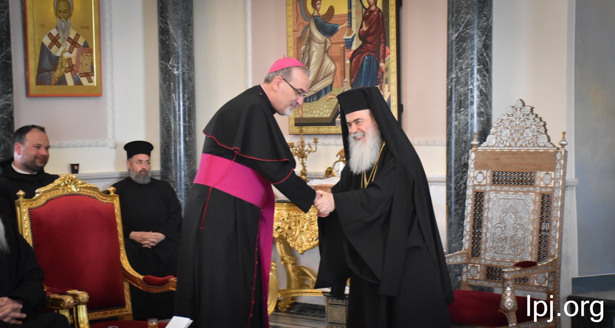 LPJerusalem's tweet image. #Gallery: Easter Greetings 2022 (part 2) at the Armenian and Orthodox Patriarchates of Jerusalem
#HolyLand #Easter2022 #Ecunemism #Christians
bit.ly/3xTzkbU