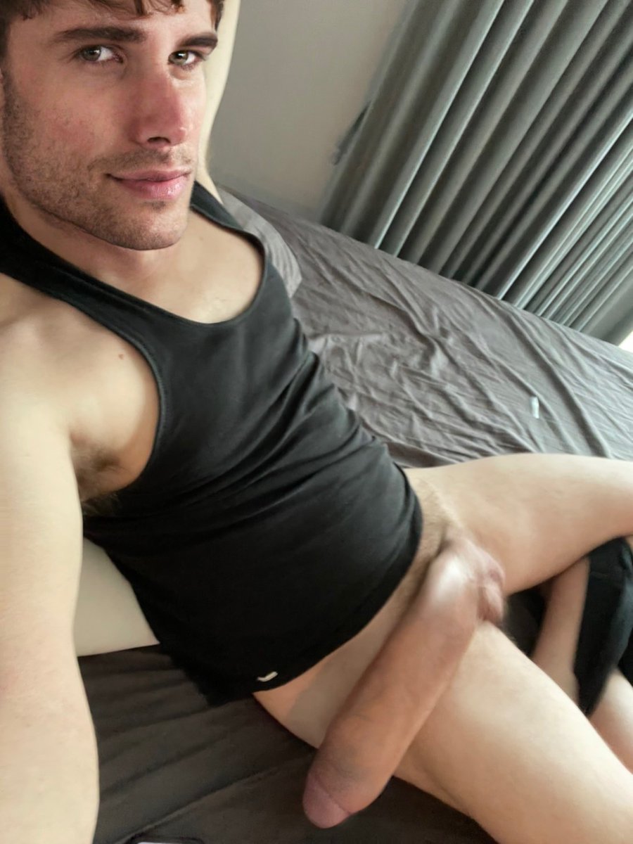 33centimeters's tweet image. #hungdaddy #bigdick #bigdickproblem #bigdicksneeded #bigdicksmatter #bigdicksoftwitter #bigdickshowoff #bwc4life #BWCworshiper #bwcsuperiority #bwcworshipper #penis #sex #hugecock #hugecockshowoff #monstercock