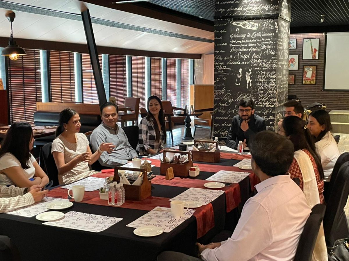 IndianVCA's tweet photo. #FoodStorming session on #Healthcare theme, candid discussions, and a lot of insights from @AnupOrios @padmajaian #AlkaGoel #SaurabhSingh  #DrMansiAggarwal.
Missed some friends who couldn't make it #RahulAgarwal @PinakShrikhande #NikitaKochhar #RahulGupta.
Organised by @IndianVCA https://t.co/iConfWJWPg