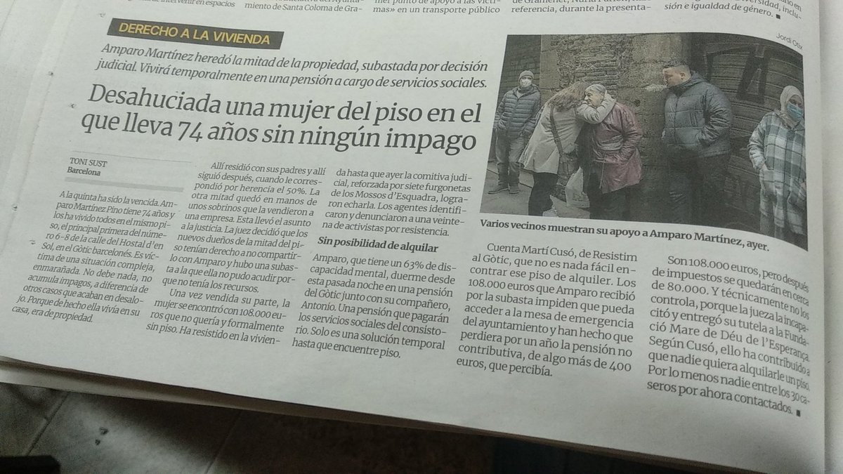 No debe nada, vive en su casa, la 1/2 se la compran por narices, se tiene que ir, no puede disponer del importe para gestionarlo, etc..etc...etc...ayer "7" furgonetas de los Mossos para desahuciar a una persona con un 63% de discapacidad, cobardes!, en mayúsculas. COBARDES!