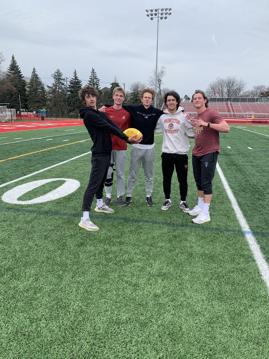 Coach Hayes PE Lab tweet media