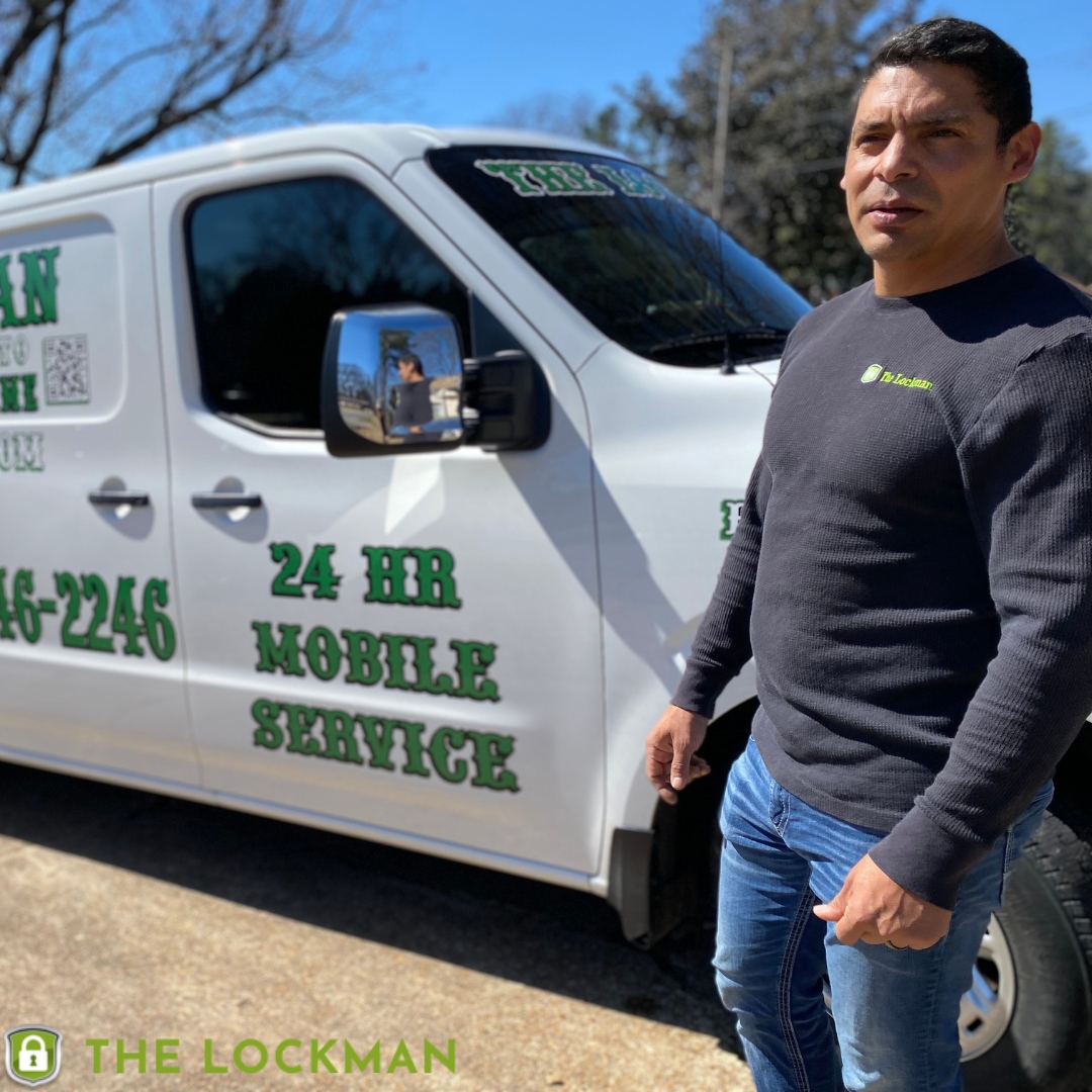 TheLockman2003's tweet photo. Ask these important questions before hiring a locksmith and know #TheLockman would be happy to answer all of them for you.

https://t.co/w814EaF15l https://t.co/PZXrrZUQYV