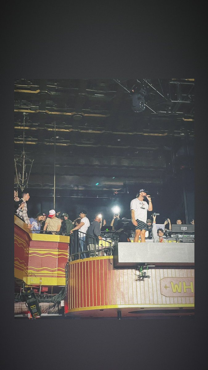 victoria_jaidee's tweet photo. last night was a movie #nmfr #heyhowareya @justmike @JonKilmer @SkeezMcsneez https://t.co/ISX4anI3cb
