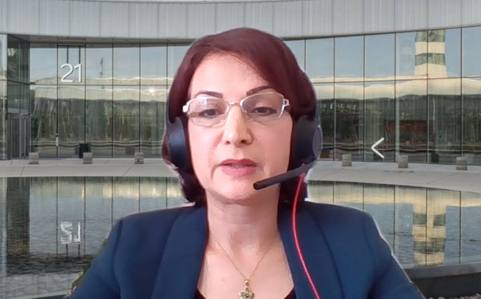 Presentation of AI-NET sub-project AI-NET-ANIARA by Azimeh Sefidcon, Research Area Director for Cloud at Ericsson
aniara.ai-net.tech
#CELTICFlagshipProject #AINET #DigitalTransformation #5G #ArtificialIntelligence <a href="/EUREKA_NETWORK/">Eureka</a>